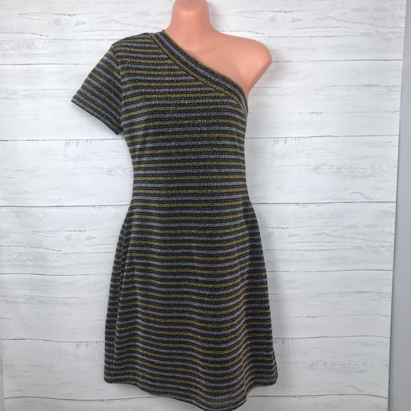 Sugarlips Dresses & Skirts - SUGAR + LIPS  ONE SHOULDER DRESS.